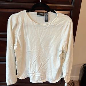 Liz Claiborne Ivory Top. XL.